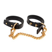Thin-band handcuffs