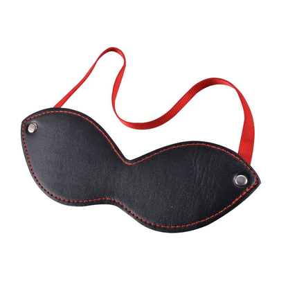 Ensemble masque pour les yeux et menottes