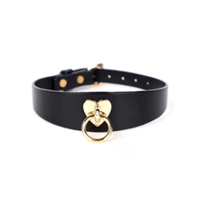 Collier  orné coeur et laisse