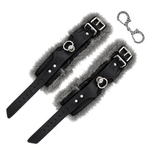 Menottes pour chevilles Collection Loup Sombre